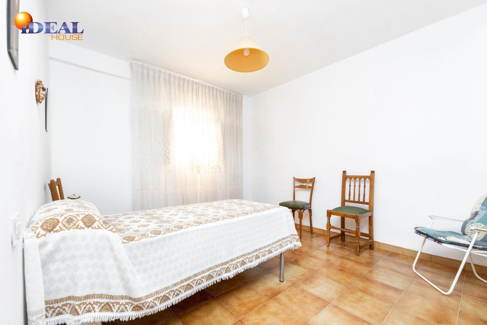 6 soverom Finca/Herregård til salgs i Colomera med garasje - € 129 000 (Ref: 9434221)