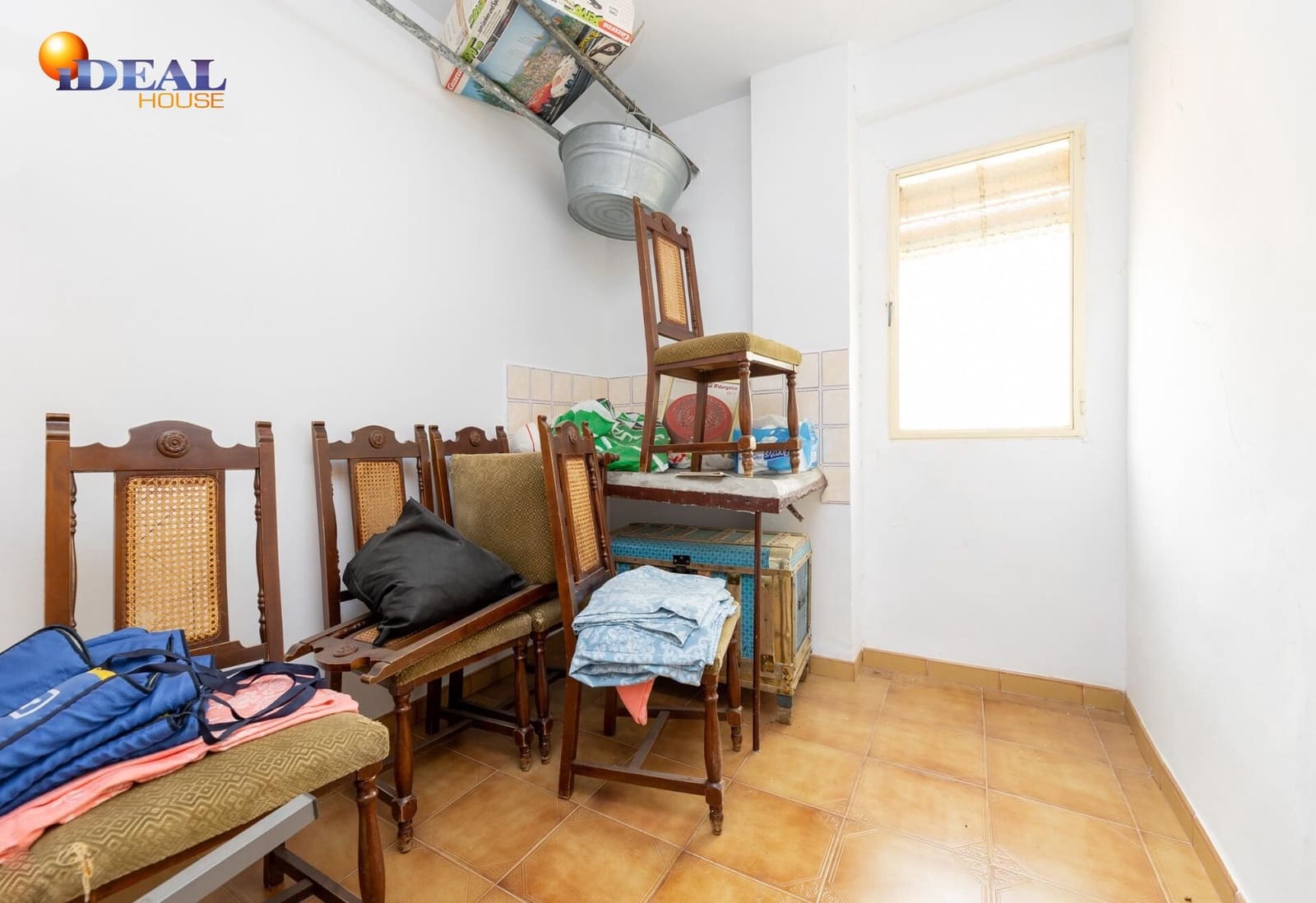 6 soverom Finca/Herregård til salgs i Colomera med garasje - € 129 000 (Ref: 9434221)