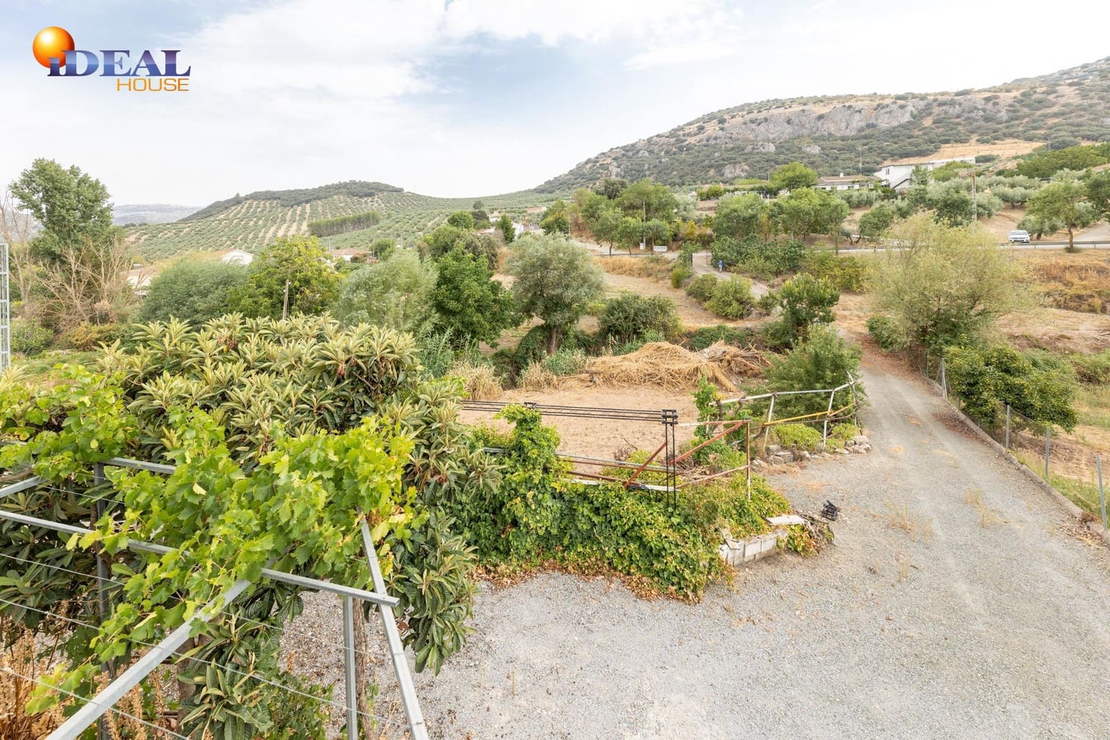 6 soverom Finca/Herregård til salgs i Colomera med garasje - € 129 000 (Ref: 9434221)