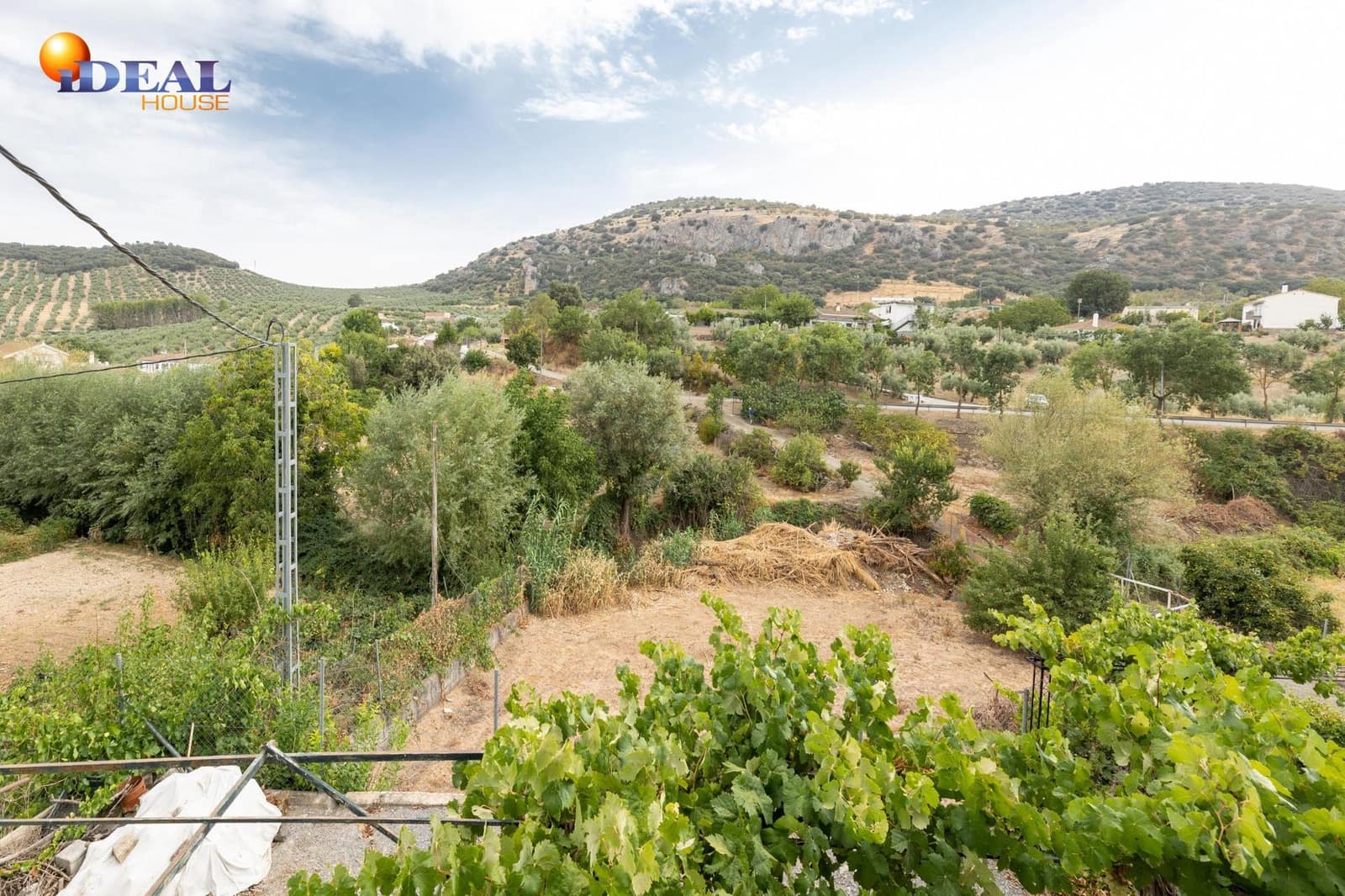 6 soverom Finca/Herregård til salgs i Colomera med garasje - € 129 000 (Ref: 9434221)