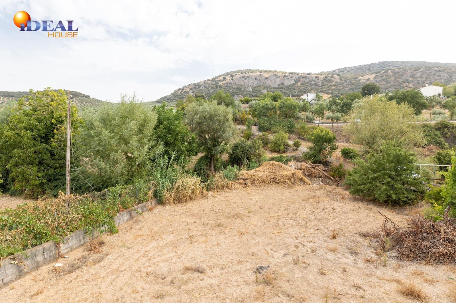 6 soverom Finca/Herregård til salgs i Colomera med garasje - € 129 000 (Ref: 9434221)