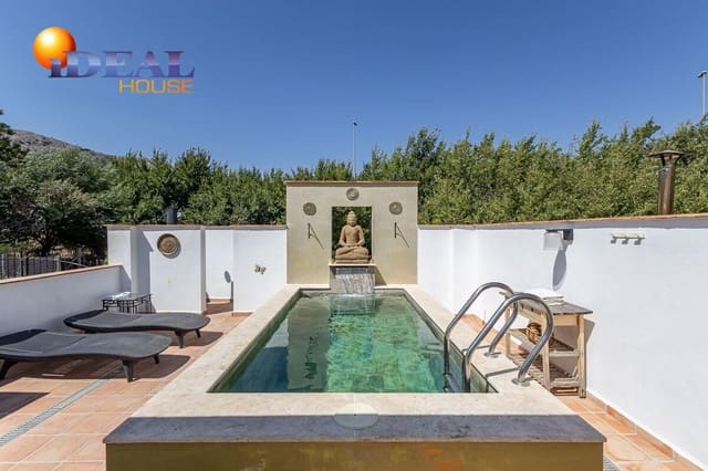 4 bedroom Villa for sale in Loja with pool - € 268,000 (Ref: 9434223)