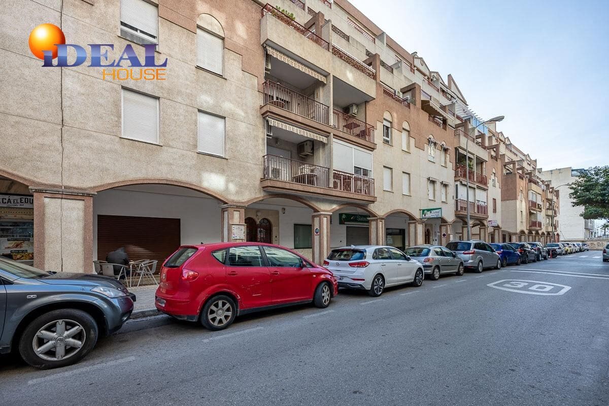 Comercial para venda em Granada cidade - 159 000 € (Ref: 9434224)