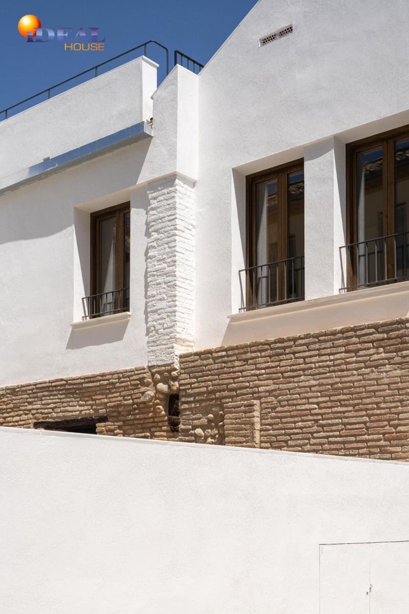 3 bedroom Apartment for sale in Granada city - € 650,000 (Ref: 9434225)