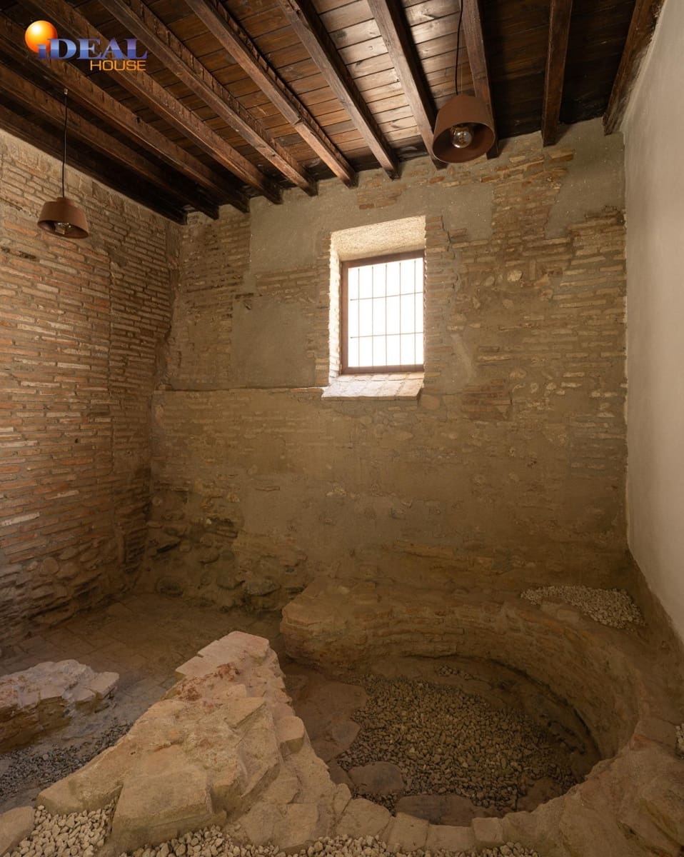 3 bedroom Apartment for sale in Granada city - € 650,000 (Ref: 9434225)