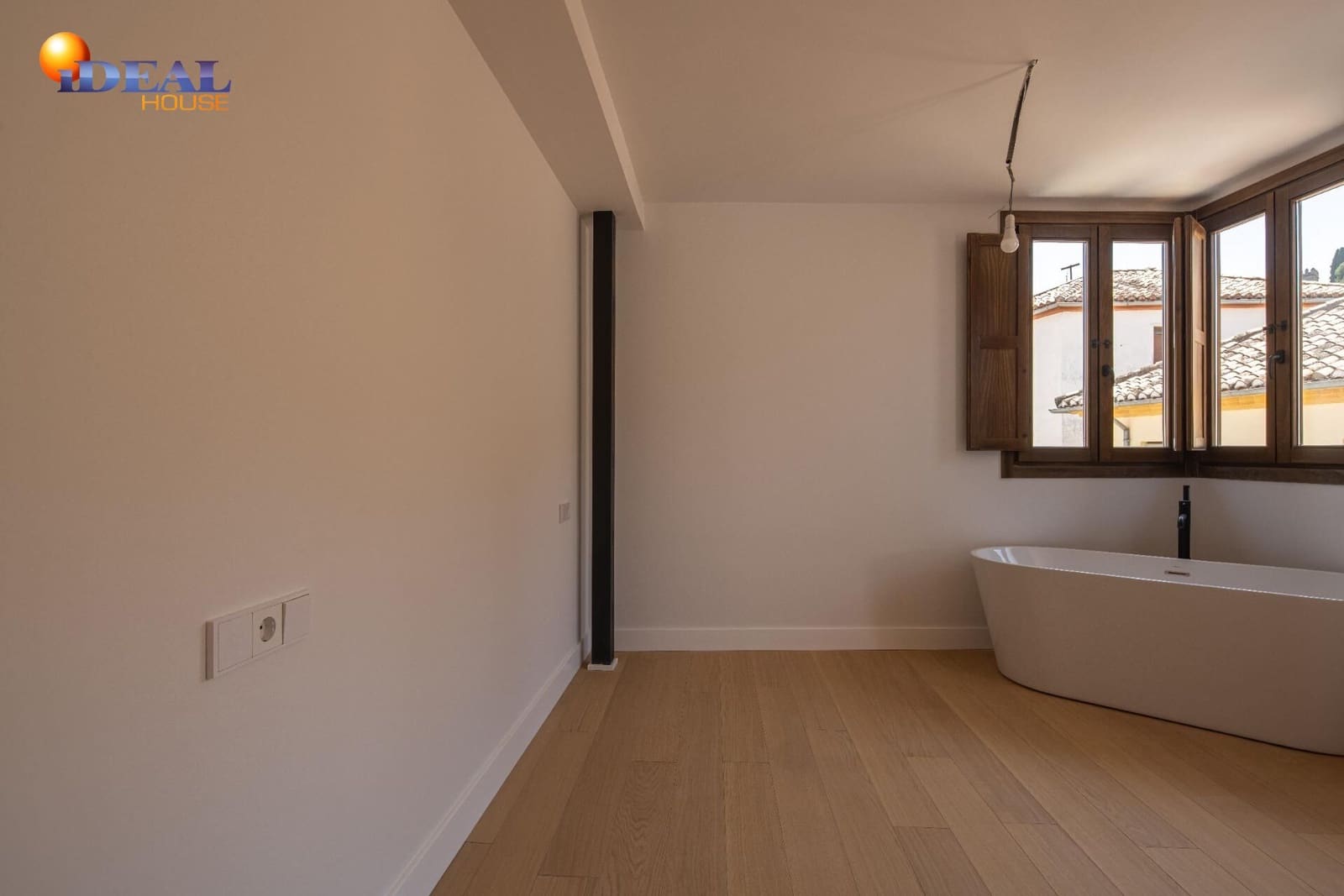 3 bedroom Apartment for sale in Granada city - € 650,000 (Ref: 9434225)