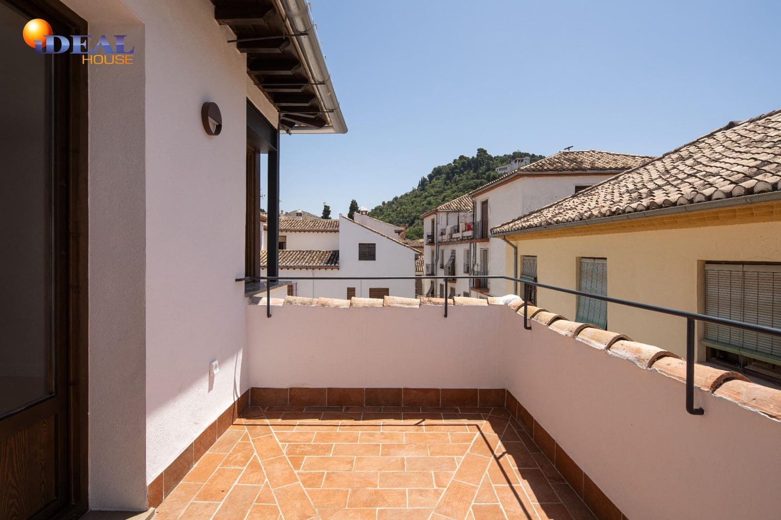 3 bedroom Apartment for sale in Granada city - € 650,000 (Ref: 9434225)