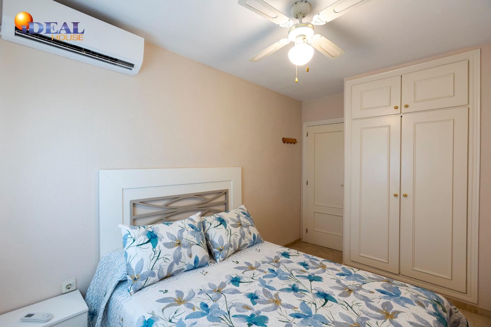 3 soverom Rekkehus til salgs i Almunecar med svømmebasseng garasje - € 274 900 (Ref: 9434227)