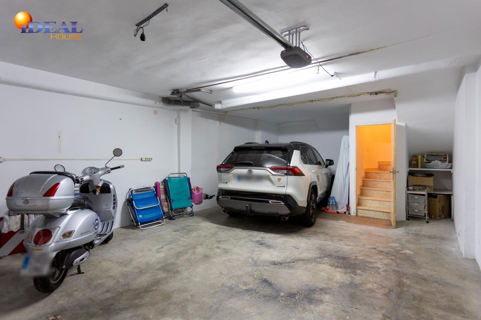 3 soverom Rekkehus til salgs i Almunecar med svømmebasseng garasje - € 274 900 (Ref: 9434227)