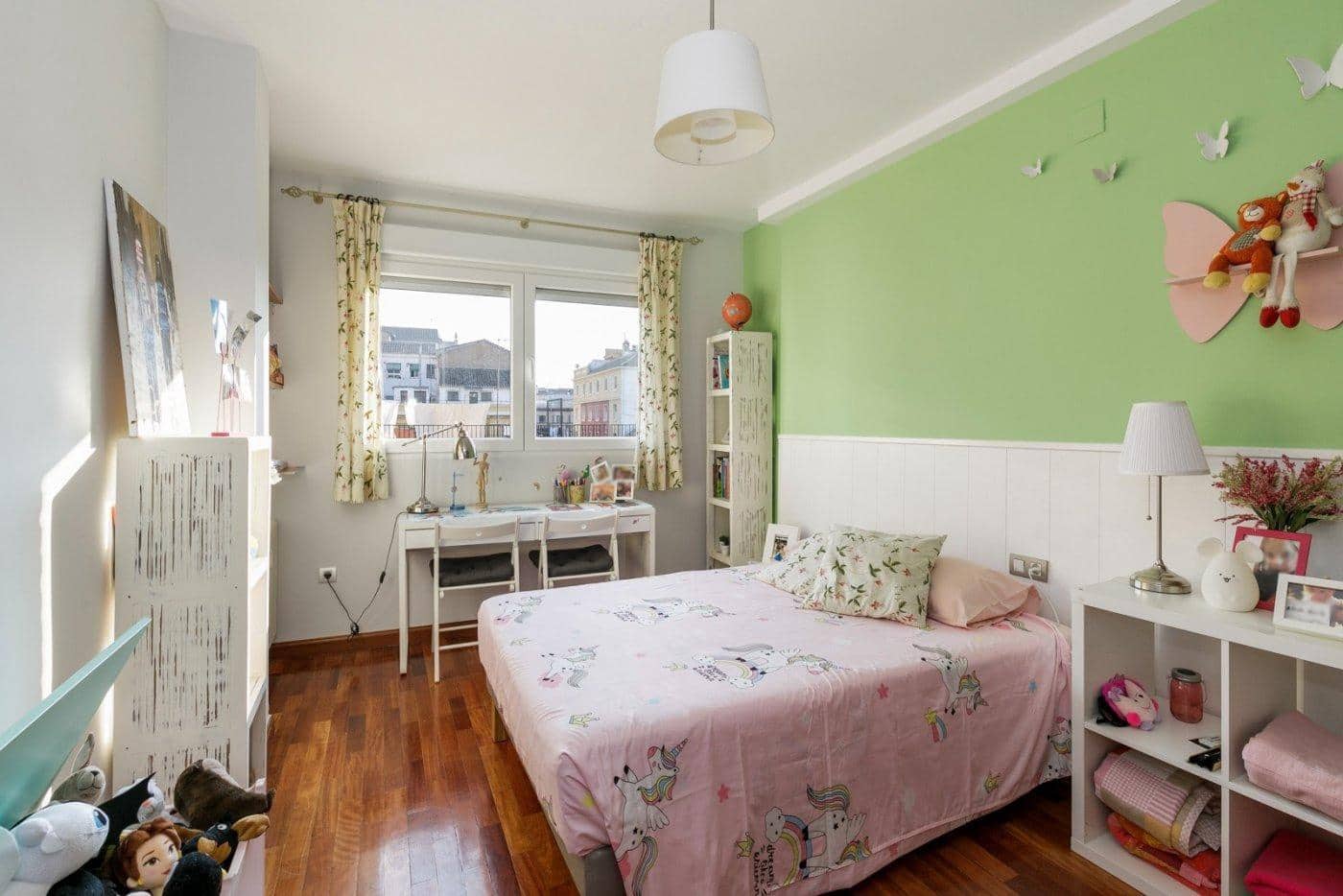 4 slaapkamer Flat te koop in Granada stad met garage - € 530.000 (Ref: 9434231)