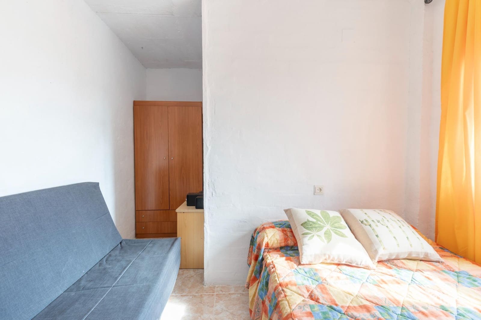 4 bedroom Finca/Country House for sale in Cogollos Vega with pool - € 199,000 (Ref: 9434233)