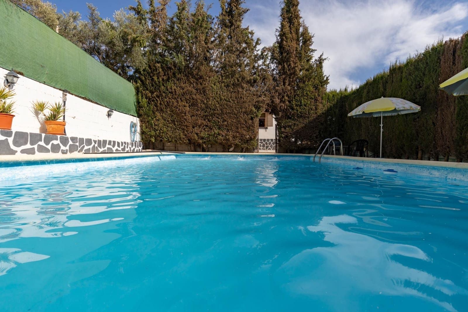 4 bedroom Finca/Country House for sale in Cogollos Vega with pool - € 199,000 (Ref: 9434233)