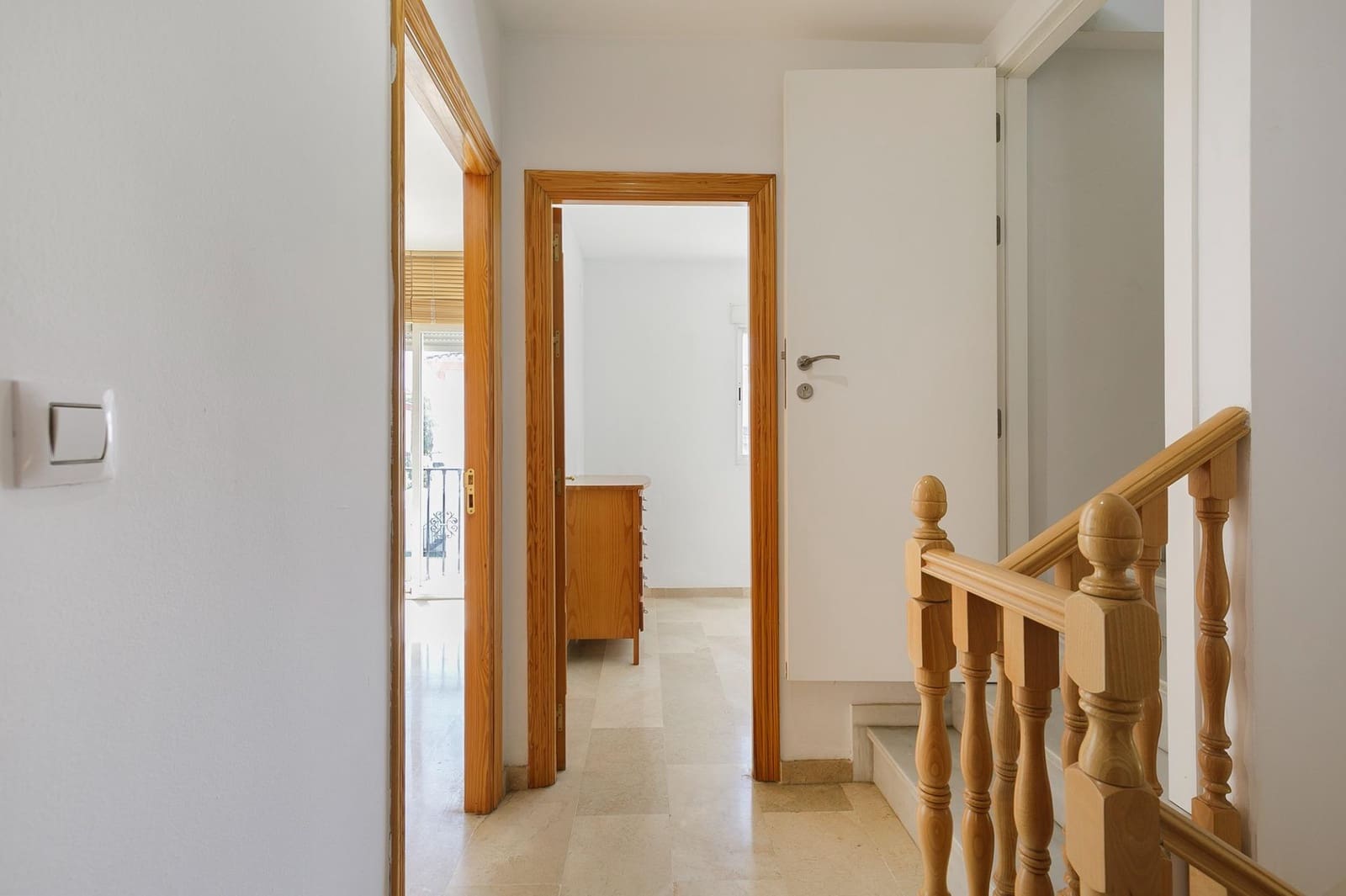 6 sypialnia Dom szeregowy na sprzedaż w Ogijares z garażem - 286 000 € (Ref: 9434236)