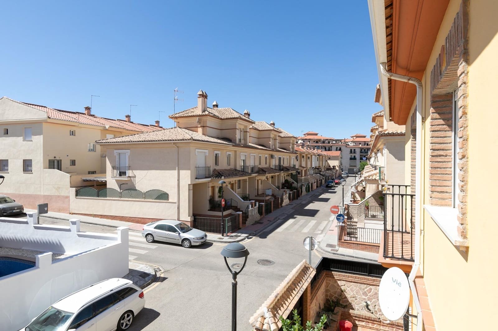 6 sypialnia Dom szeregowy na sprzedaż w Ogijares z garażem - 286 000 € (Ref: 9434236)