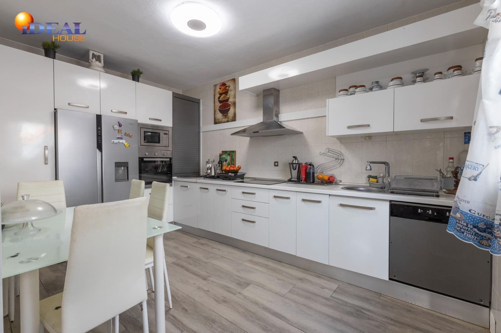 3 quarto Casa em Banda para venda em Zafarraya com garagem - 135 000 € (Ref: 9434237)