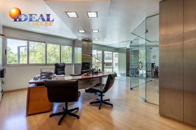 Comercial para venda em San Matías - Realejo, Granada cidade - 495 000 € (Ref: 9434248)