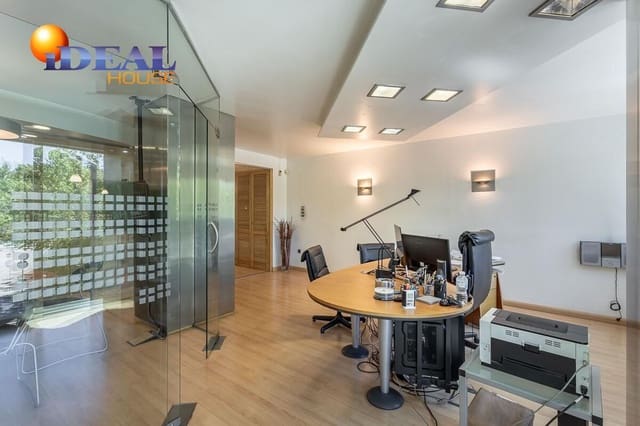 Comercial para venda em San Matías - Realejo, Granada cidade - 495 000 € (Ref: 9434248)