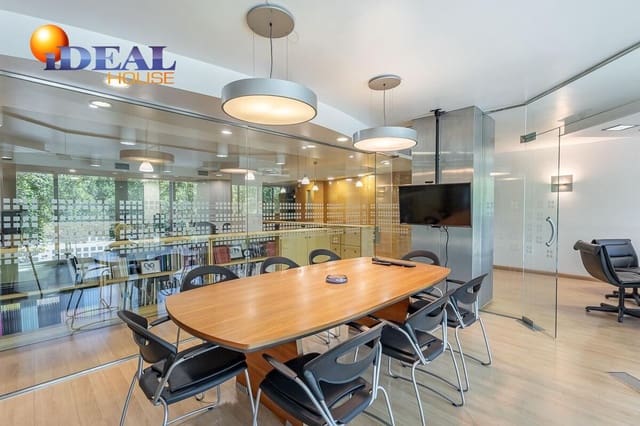 Comercial para venda em San Matías - Realejo, Granada cidade - 495 000 € (Ref: 9434248)