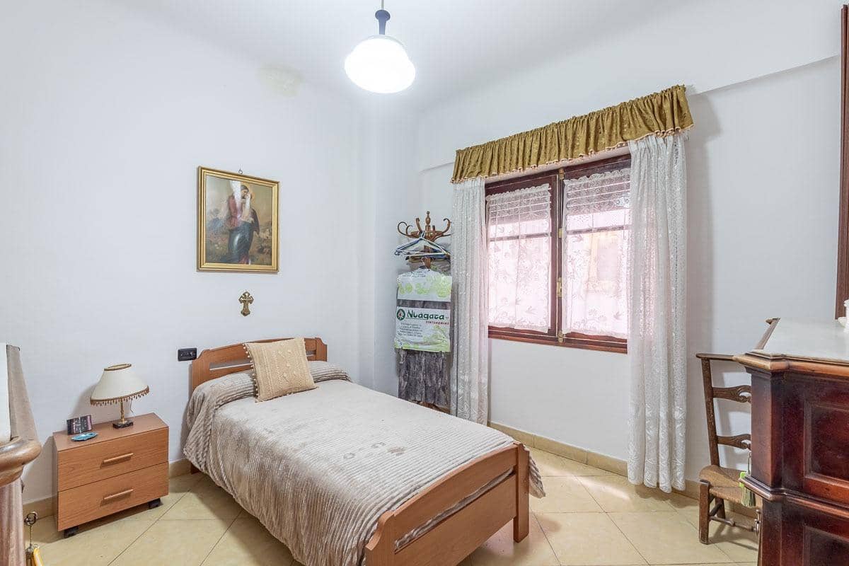 5 sovrum Lägenhet till salu i Granada stad - 548 000 € (Ref: 9434250)