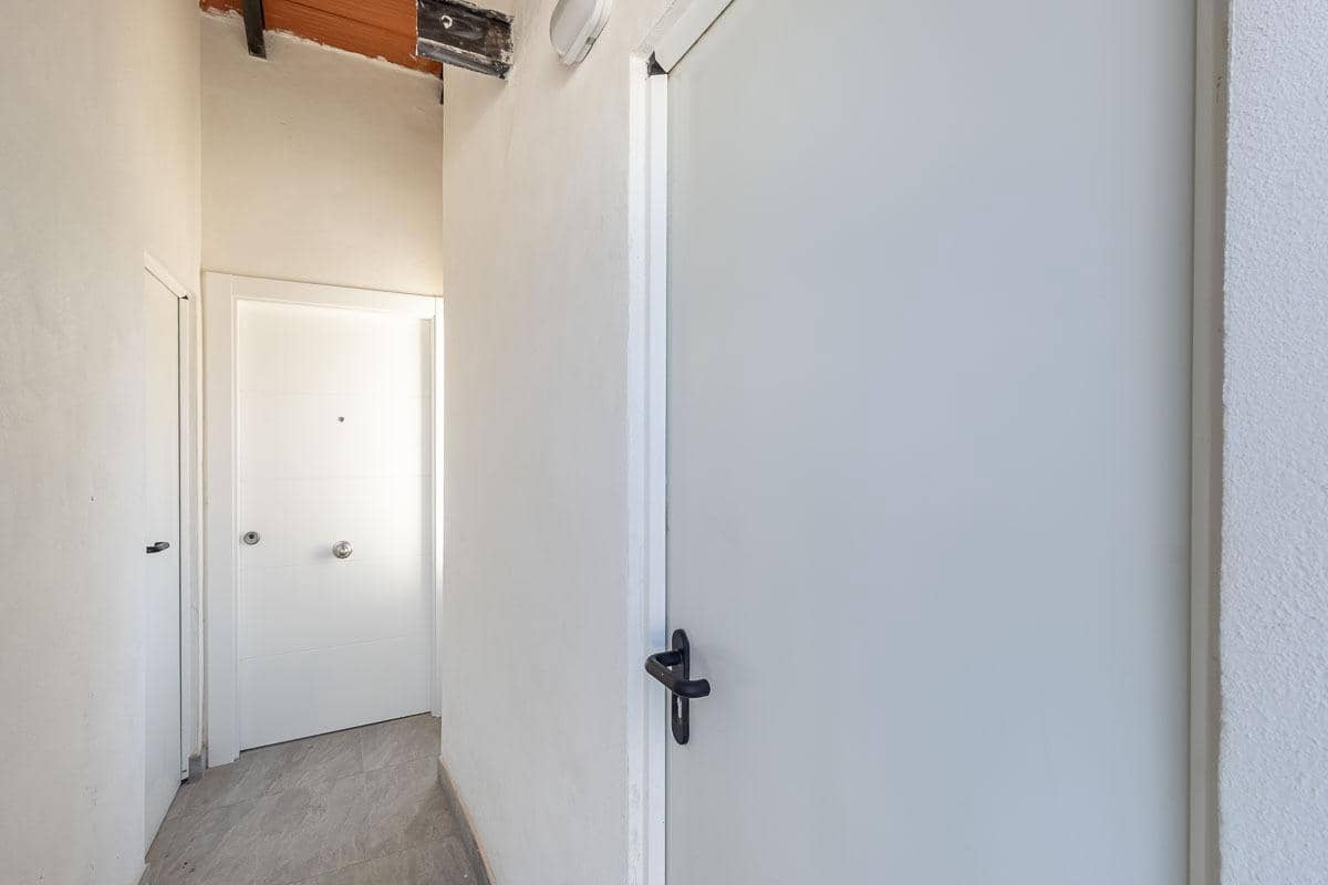 5 sovrum Lägenhet till salu i Granada stad - 548 000 € (Ref: 9434250)