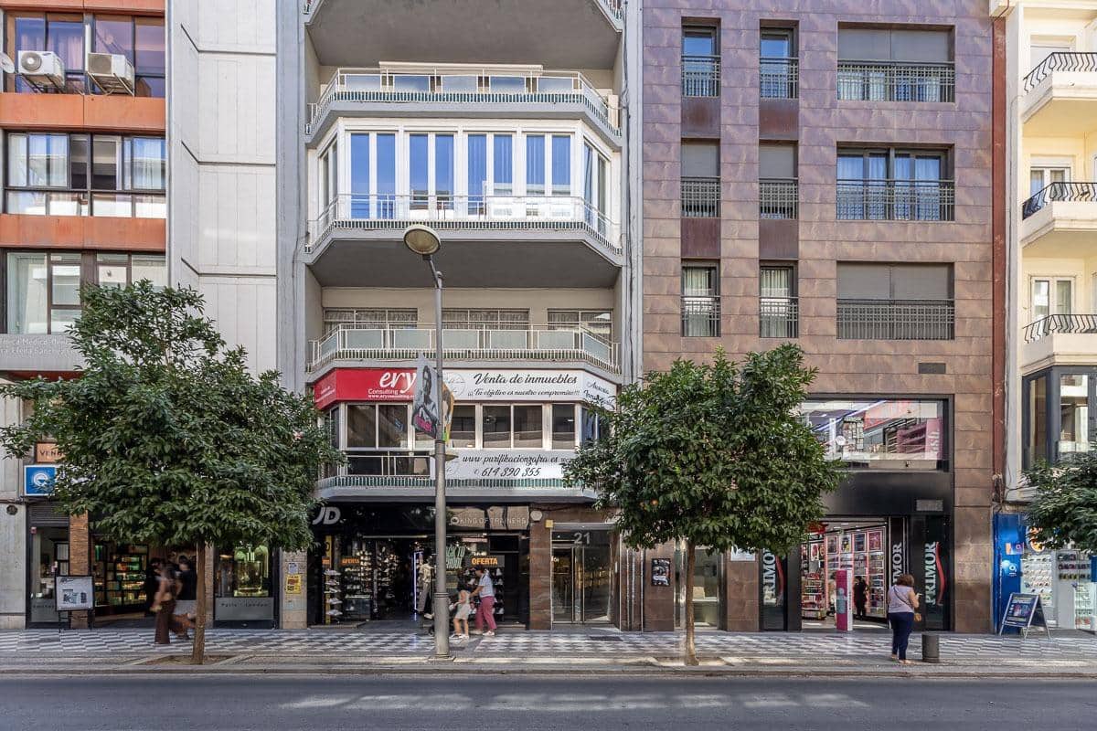 5 sovrum Lägenhet till salu i Granada stad - 548 000 € (Ref: 9434250)