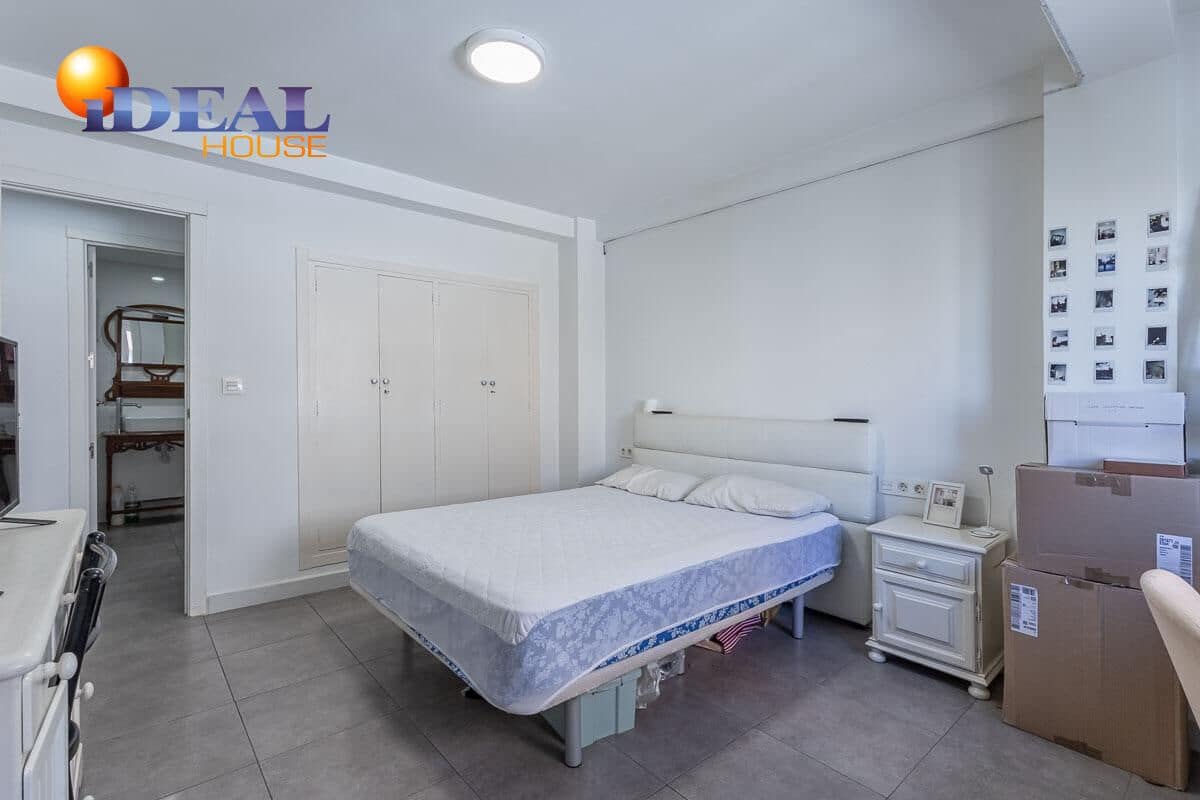 5 sypialnia Mieszkanie na sprzedaż w Miasto Grenada - 525 000 € (Ref: 9434251)