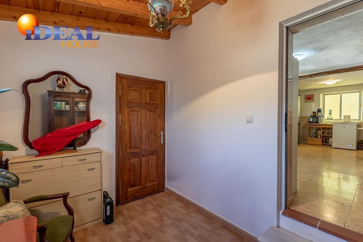 7 bedroom Villa for sale in Montefrio - € 350,000 (Ref: 9434252)