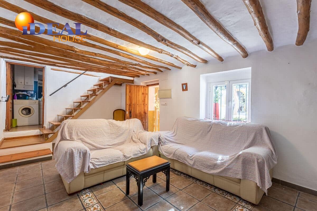 7 bedroom Villa for sale in Montefrio - € 350,000 (Ref: 9434252)