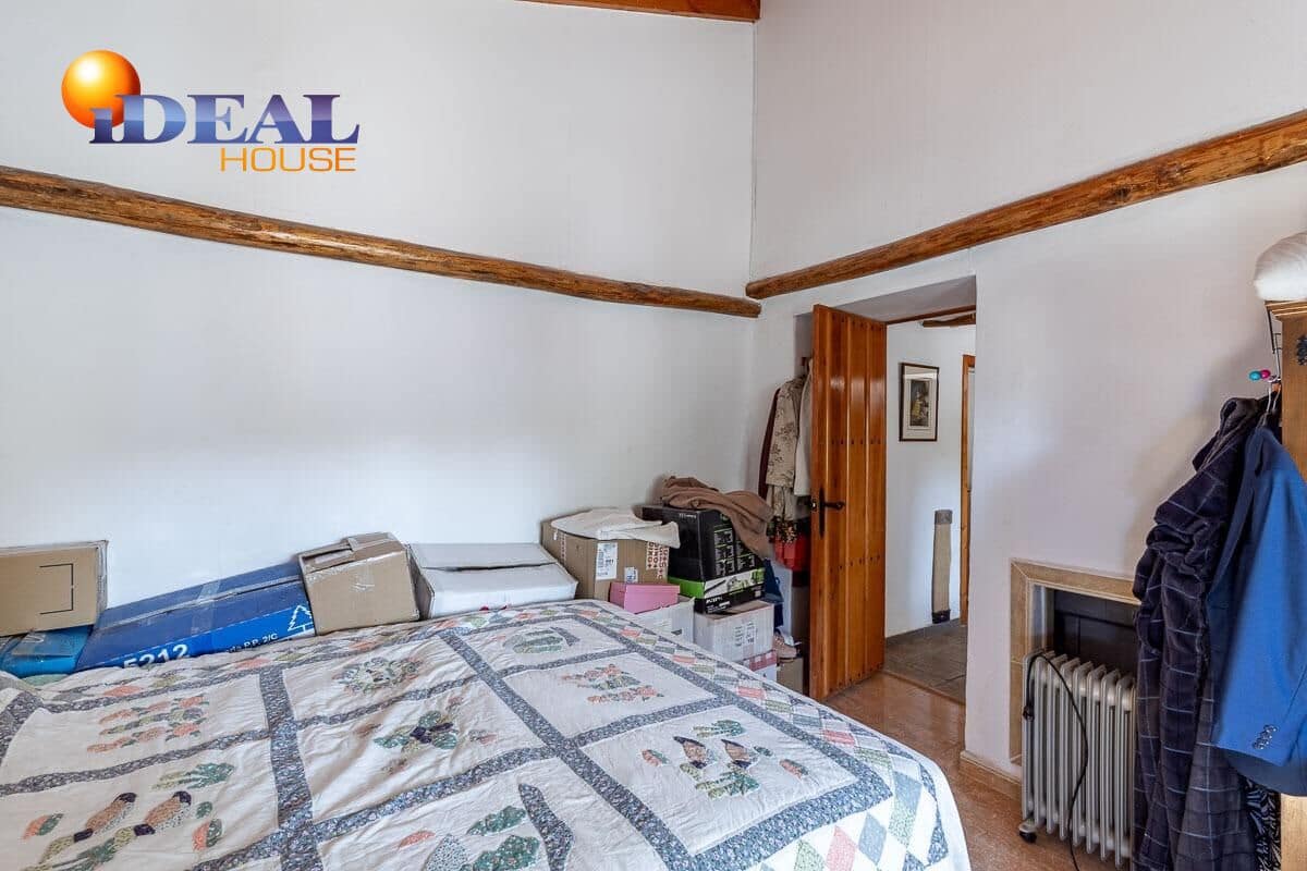 7 bedroom Villa for sale in Montefrio - € 350,000 (Ref: 9434252)