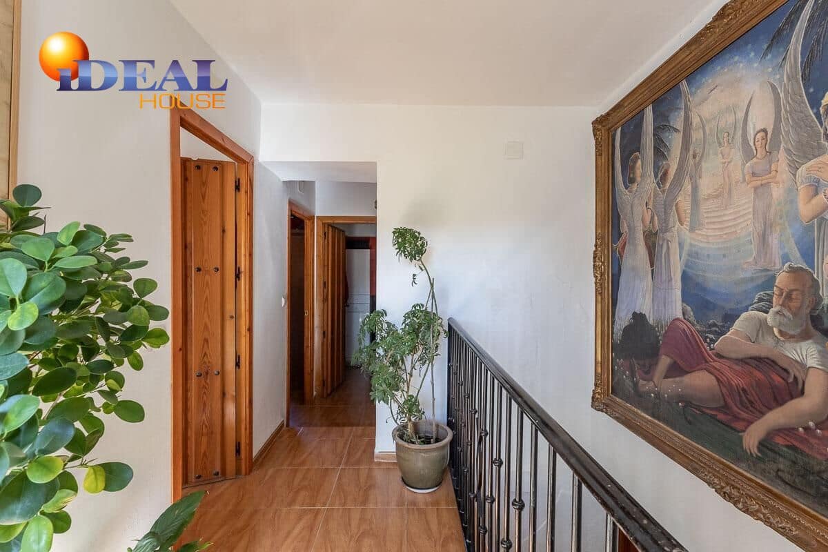 7 bedroom Villa for sale in Montefrio - € 350,000 (Ref: 9434252)