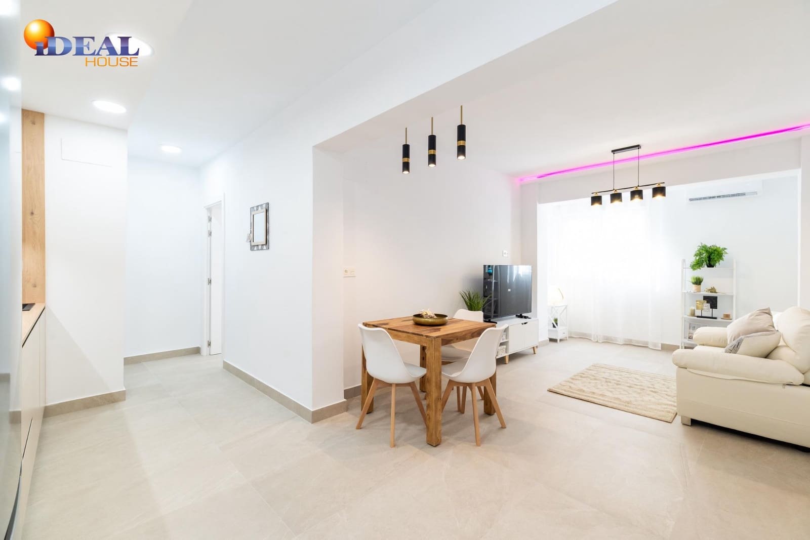 3 bedroom Flat for sale in Granada city - € 259,000 (Ref: 9434253)