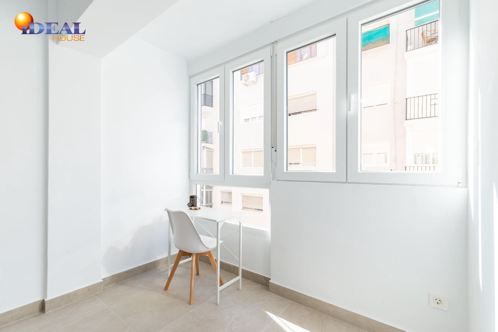 3 bedroom Flat for sale in Granada city - € 259,000 (Ref: 9434253)