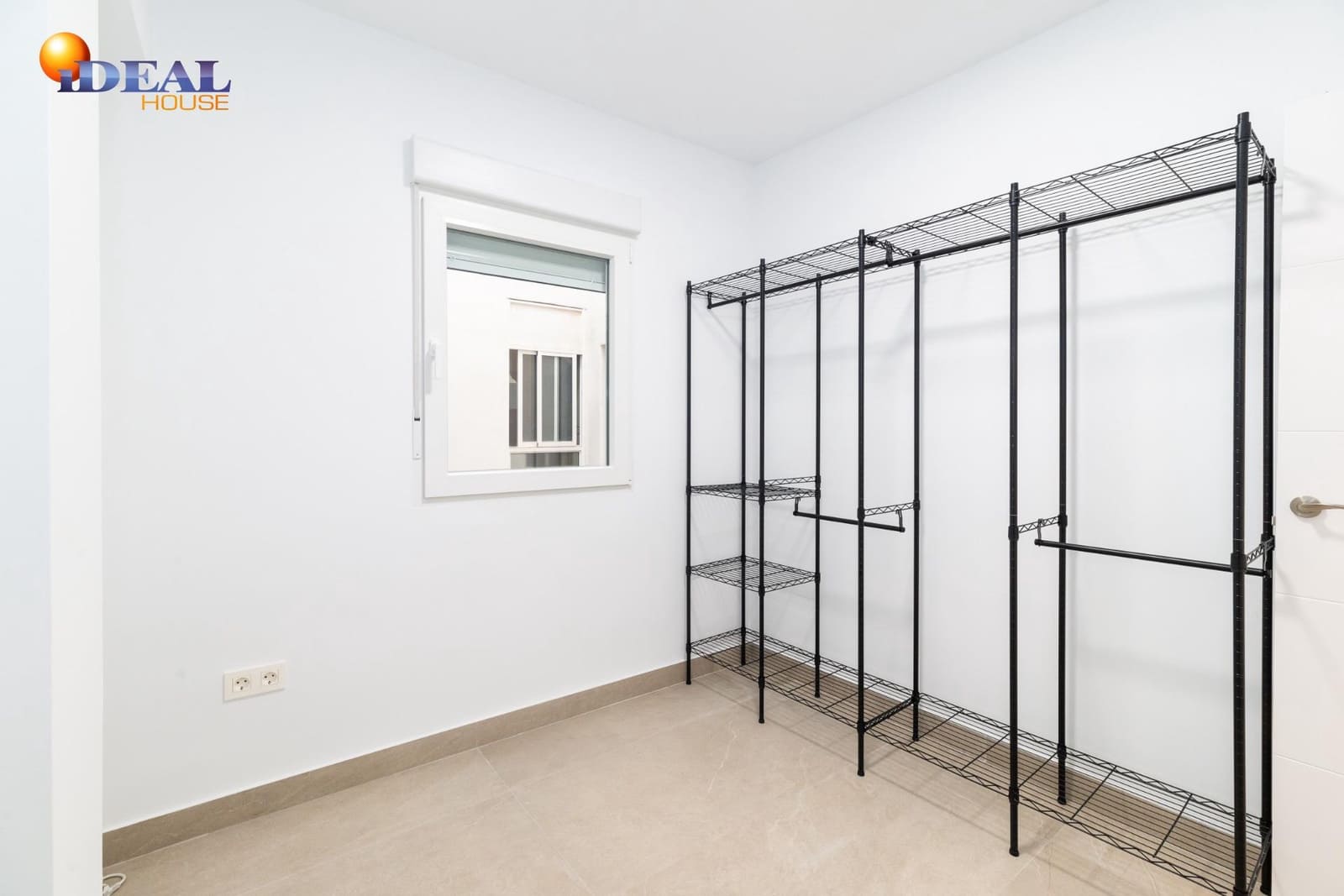 3 bedroom Flat for sale in Granada city - € 259,000 (Ref: 9434253)