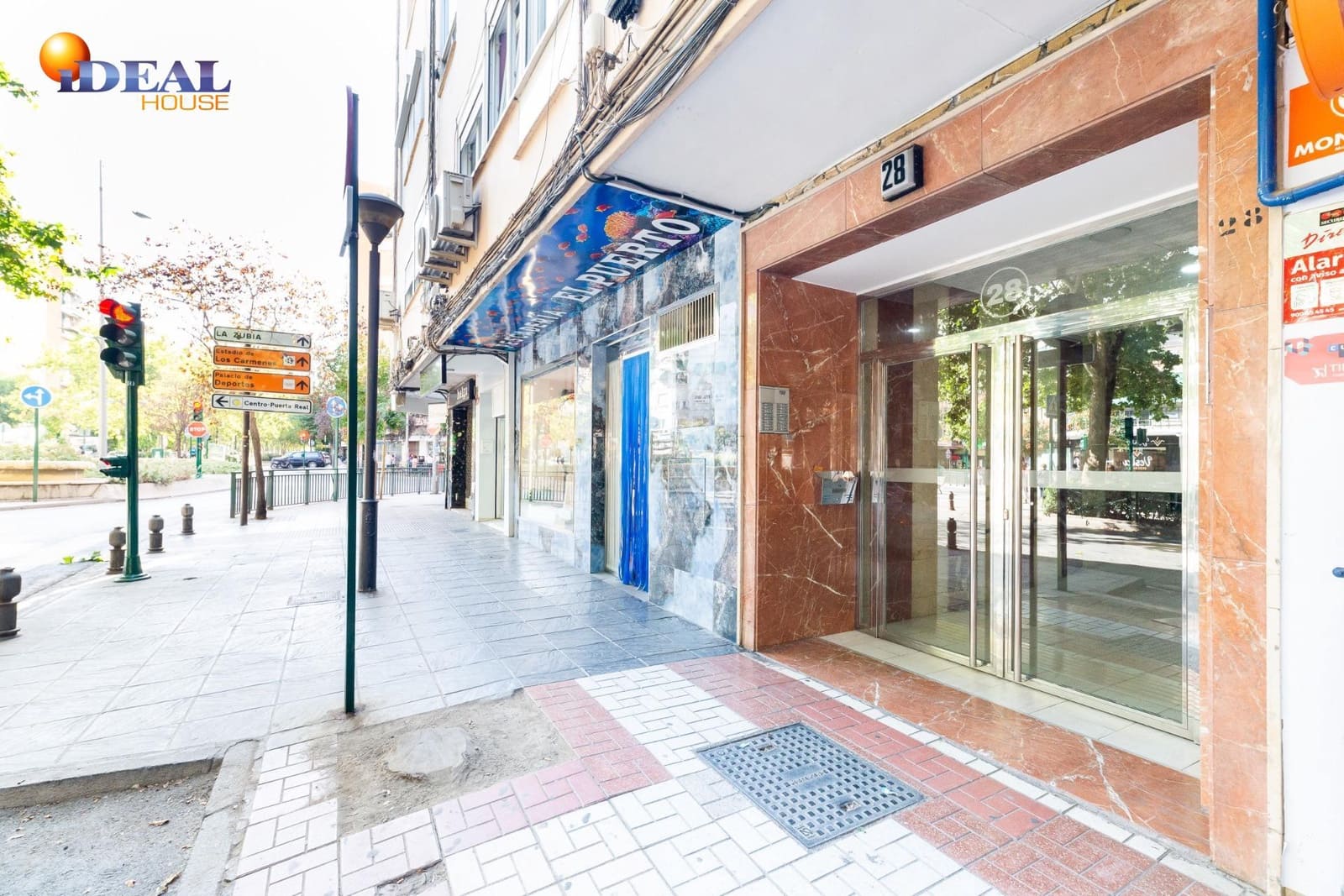 3 bedroom Flat for sale in Granada city - € 259,000 (Ref: 9434253)