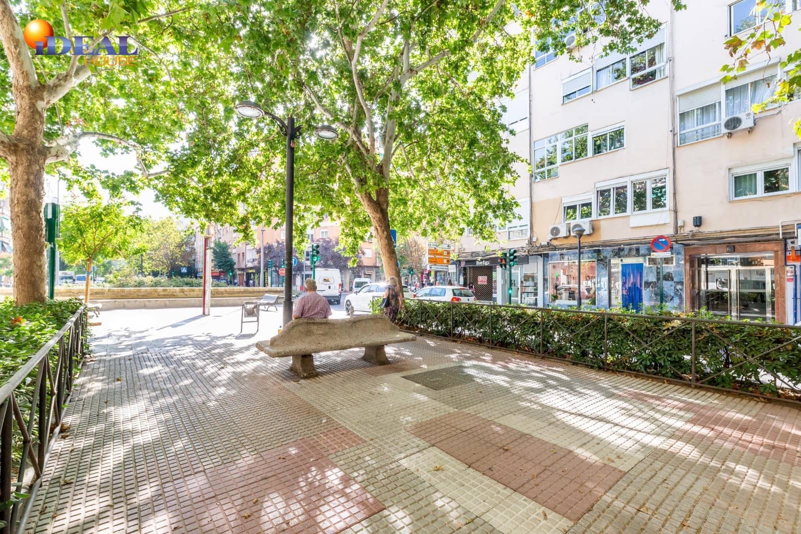 3 bedroom Flat for sale in Granada city - € 259,000 (Ref: 9434253)