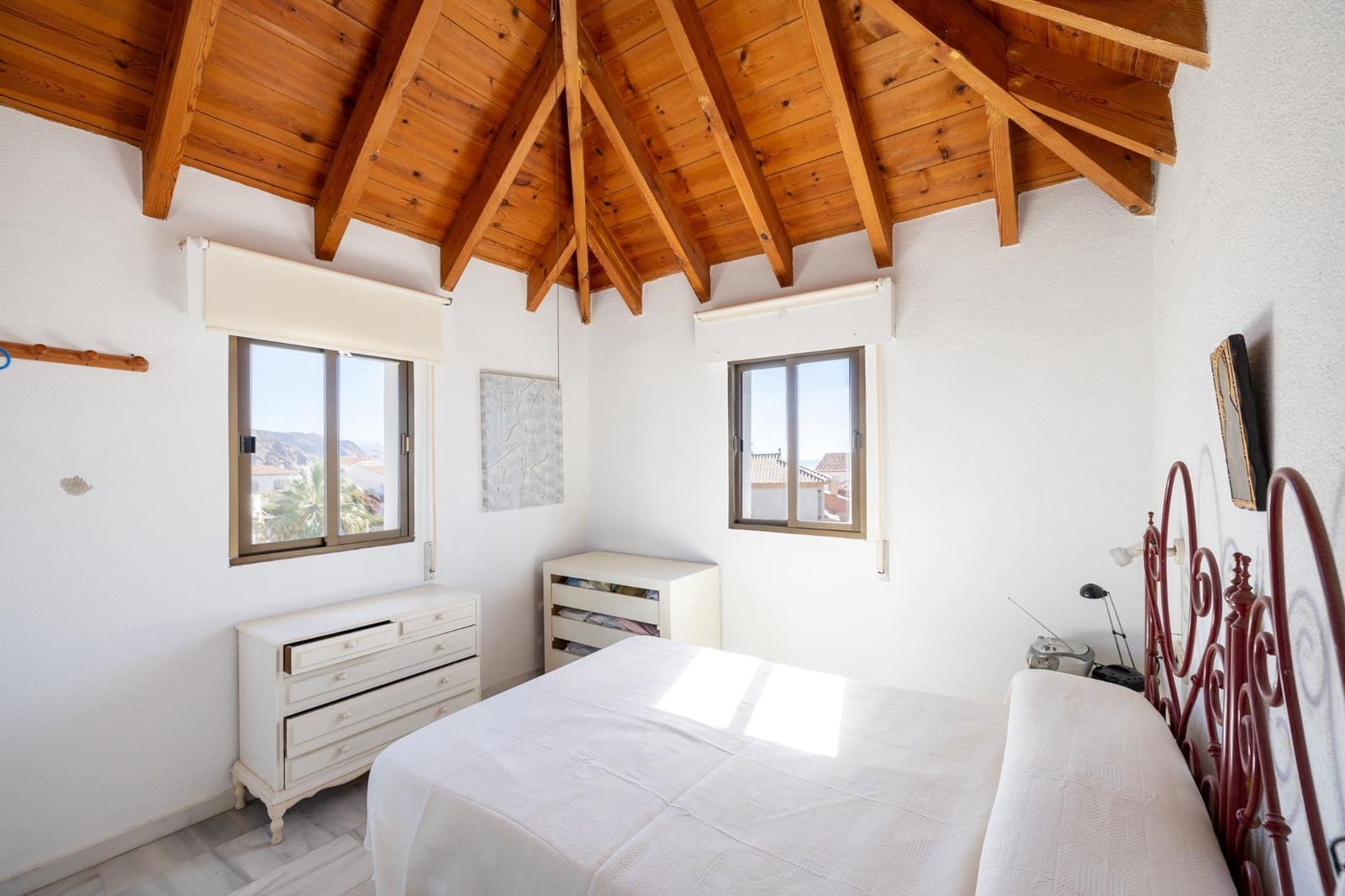 Pareado de 8 habitaciones en Calahonda en venta - 480.000 € (Ref: 9434256)