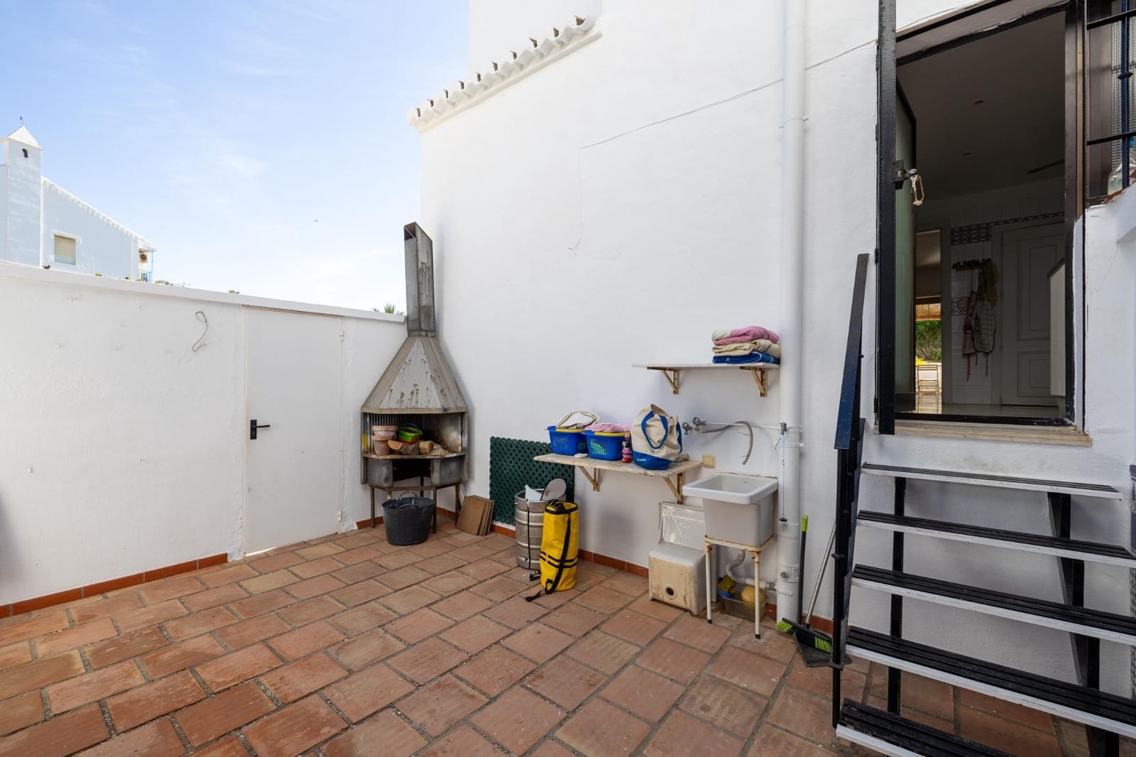 Pareado de 8 habitaciones en Calahonda en venta - 480.000 € (Ref: 9434256)