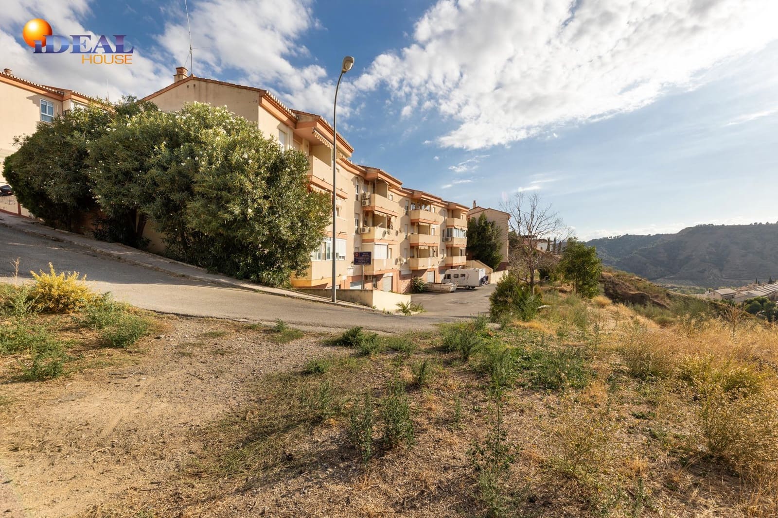 2 bedroom Flat for sale in Cenes de la Vega with garage - € 117,000 (Ref: 9434257)