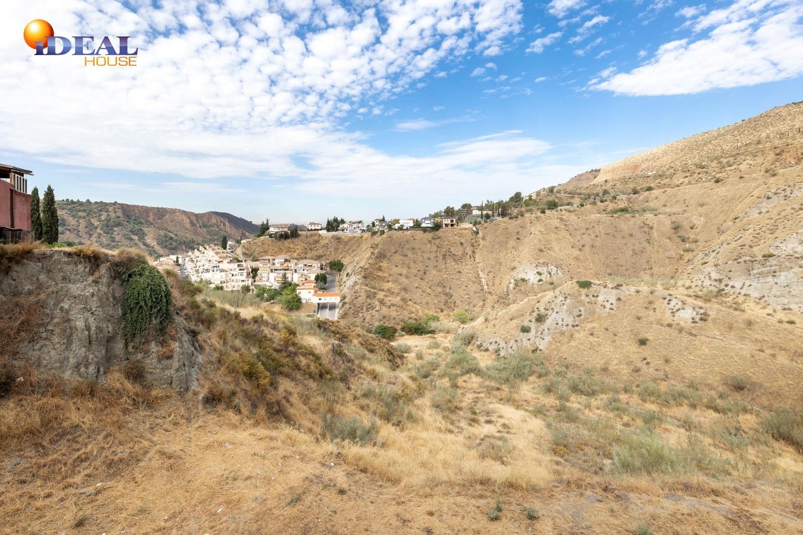 2 bedroom Flat for sale in Cenes de la Vega with garage - € 117,000 (Ref: 9434257)