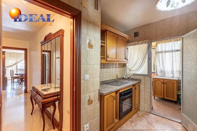 4 makuuhuone Asunto myytävänä paikassa Pajaritos - Plaza de Toros, Granada kaupunki - 295 000 € (Ref: 9434258)