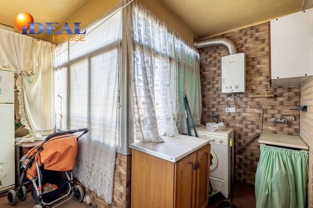 4 makuuhuone Asunto myytävänä paikassa Pajaritos - Plaza de Toros, Granada kaupunki - 295 000 € (Ref: 9434258)