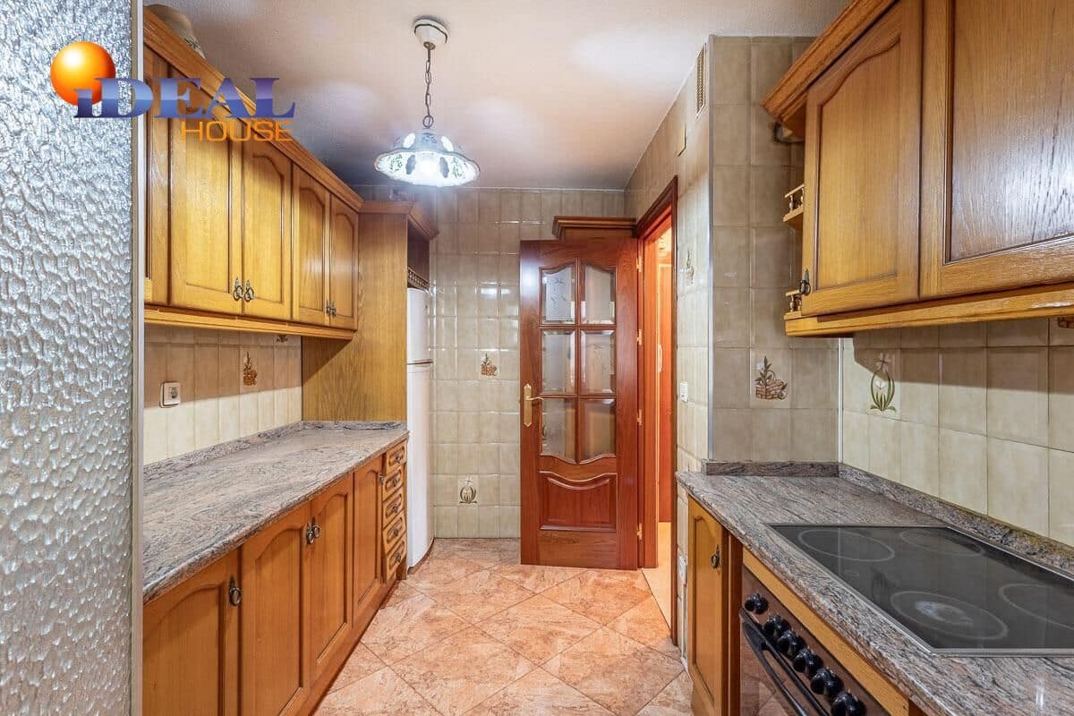 4 makuuhuone Asunto myytävänä paikassa Granada kaupunki - 295 000 € (Ref: 9434258)