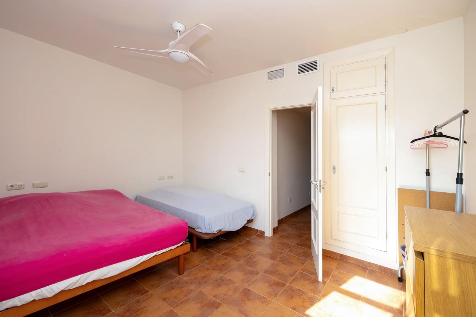 1 bedroom Apartment for sale in Motril with pool garage - € 260,000 (Ref: 9434261)