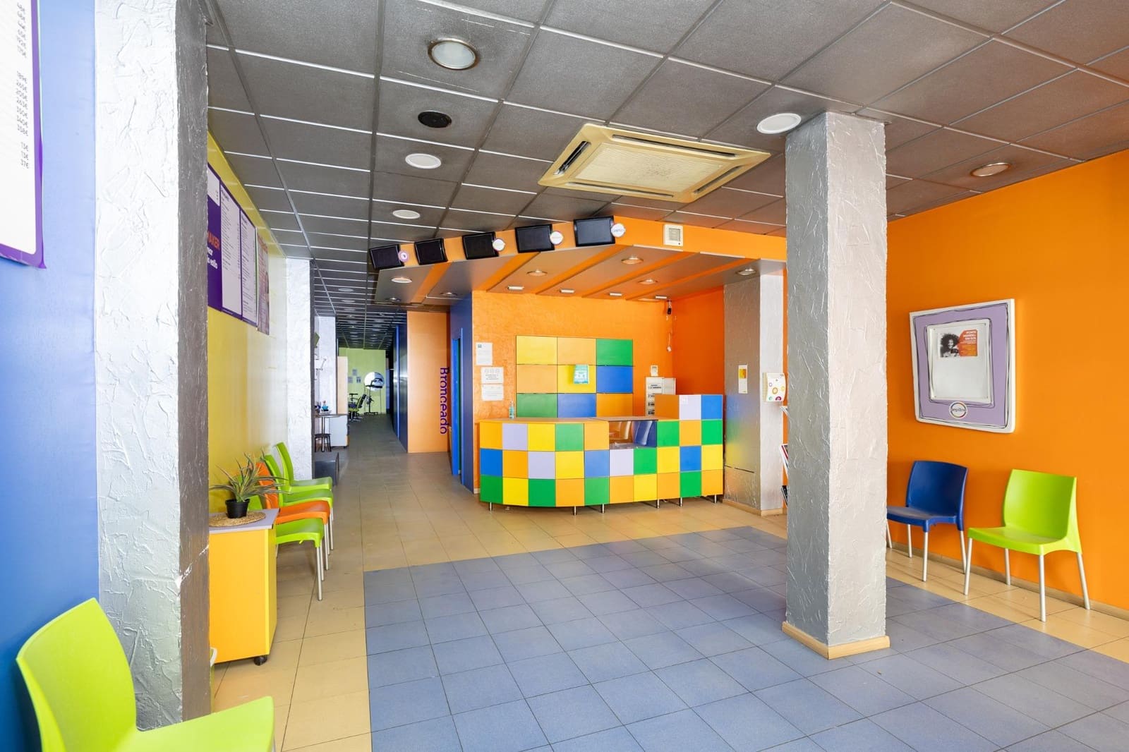 Comercial para venda em Granada cidade - 420 000 € (Ref: 9434264)