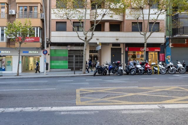 Comercial para venda em Granada cidade - 420 000 € (Ref: 9434264)