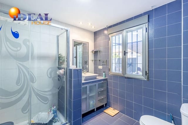 3 Zimmer Reihenhaus zu verkaufen in Peligros - 195.000 € (Ref: 9434265)