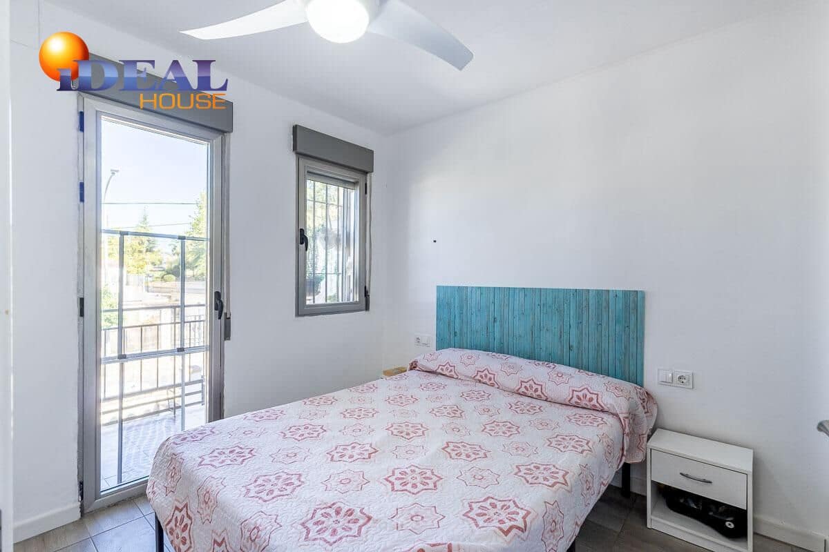 3 bedroom Terraced Villa for sale in Peligros - € 195,000 (Ref: 9434265)