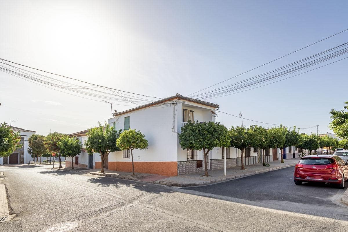 3 bedroom Townhouse for sale in Penuelas with garage - € 119,000 (Ref: 9434267)