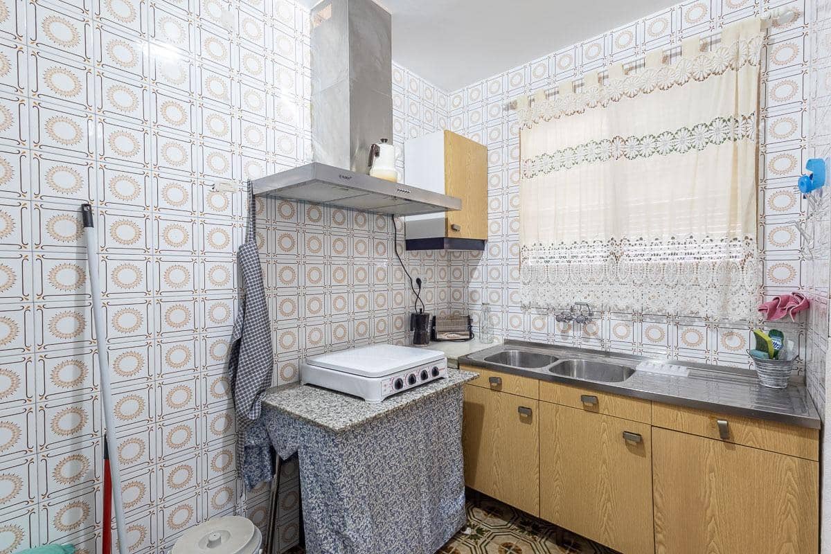 3 bedroom Townhouse for sale in Penuelas with garage - € 119,000 (Ref: 9434267)