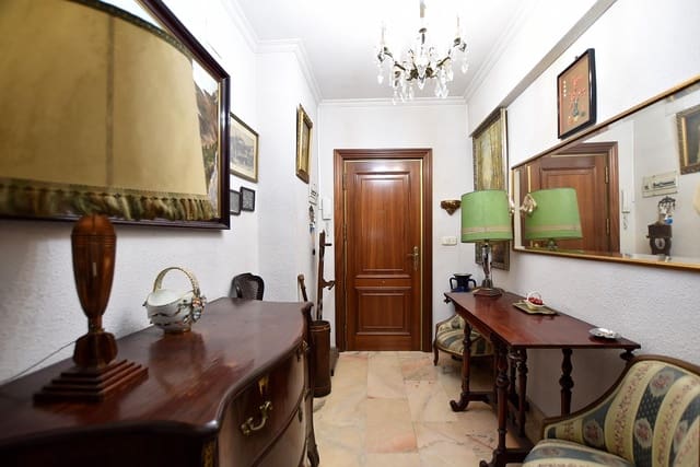 4 camera da letto Appartamento in vendita in Camino de Ronda - Rosaleda, Granada città - 435.000 € (Rif: 9434271)